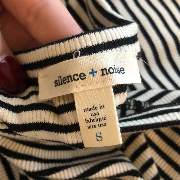 Silence + Noise backless strappy frock - Picture 5 of 5